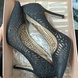 BCBGeneration black laser cut out pump